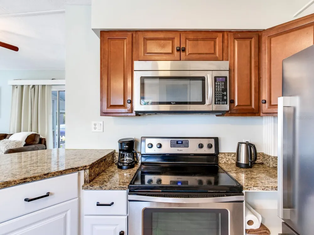120 93RD AVENUE Treasure Island, FL 33706