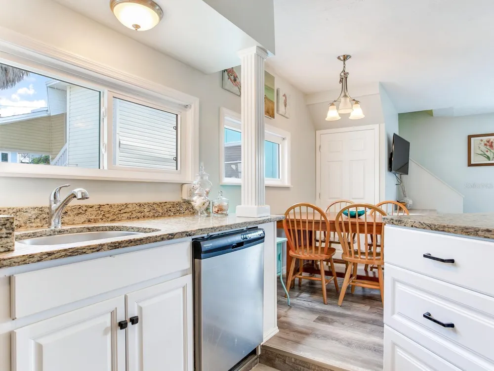 120 93RD AVENUE Treasure Island, FL 33706