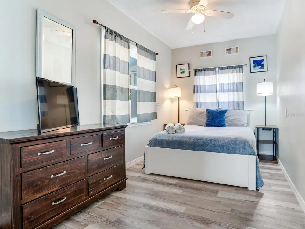 120 93RD AVENUE Treasure Island, FL 33706