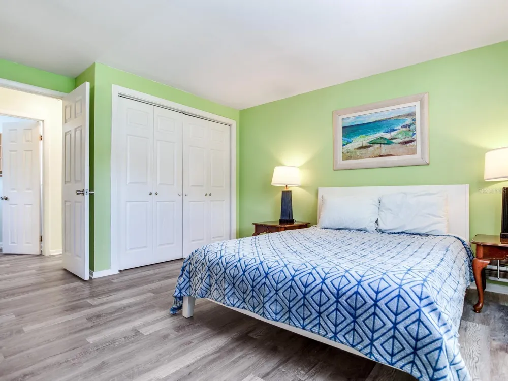 120 93RD AVENUE Treasure Island, FL 33706