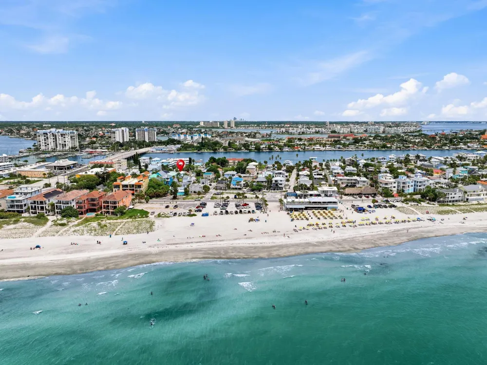 120 93RD AVENUE Treasure Island, FL 33706