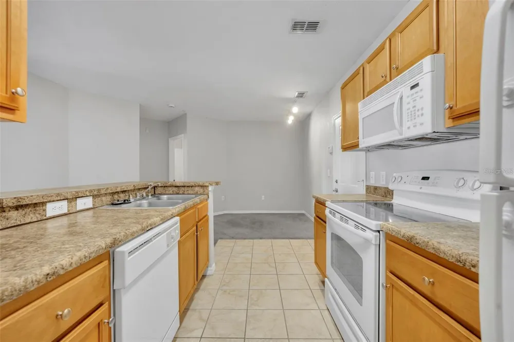 5550 E MICHIGAN STREET #3216 Orlando, FL 32822