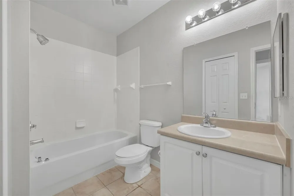 5550 E MICHIGAN STREET #3216 Orlando, FL 32822