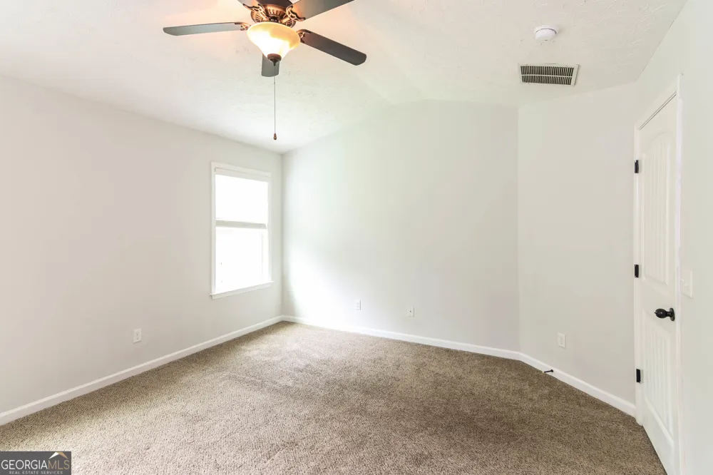 20 Forest Ridge LN Phenix City, AL 36869