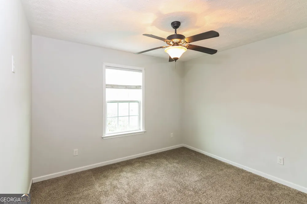 20 Forest Ridge LN Phenix City, AL 36869