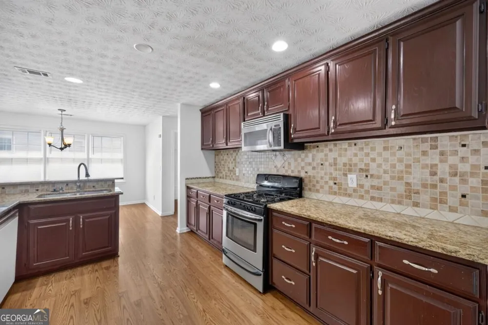 40 Jessamine TRL Lawrenceville, GA 30046