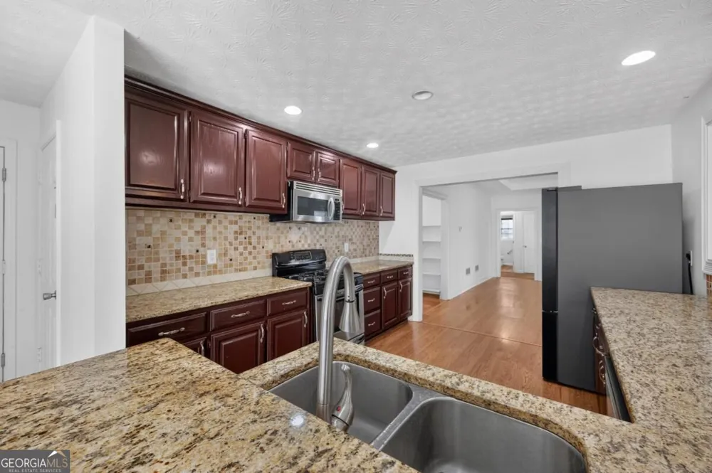 40 Jessamine TRL Lawrenceville, GA 30046