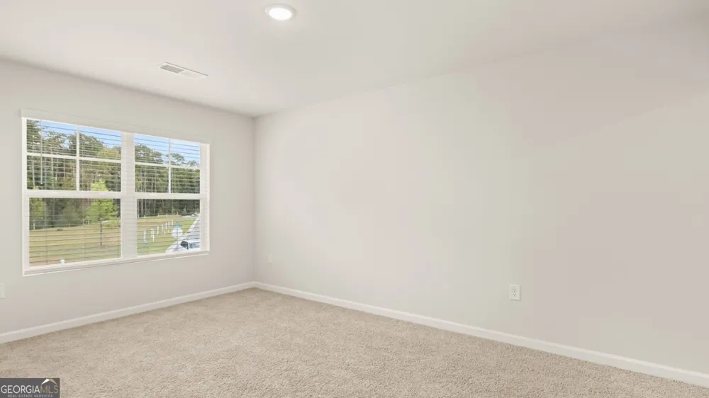 2033 Windward RD Stone Mountain, GA 30088