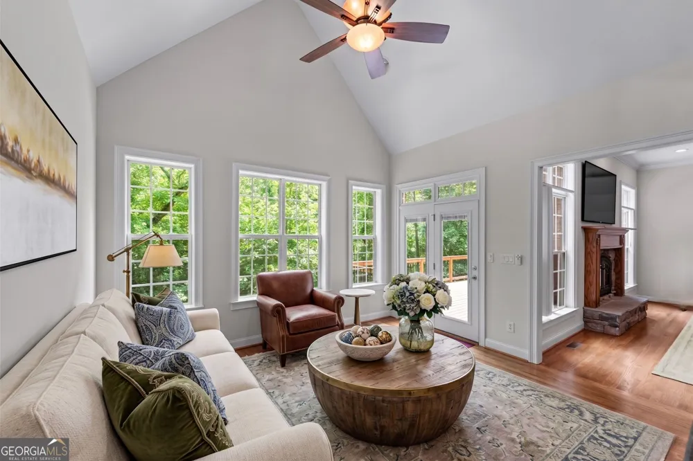 6020 Cochran Mill RD Chattahoochee Hills, GA 30268