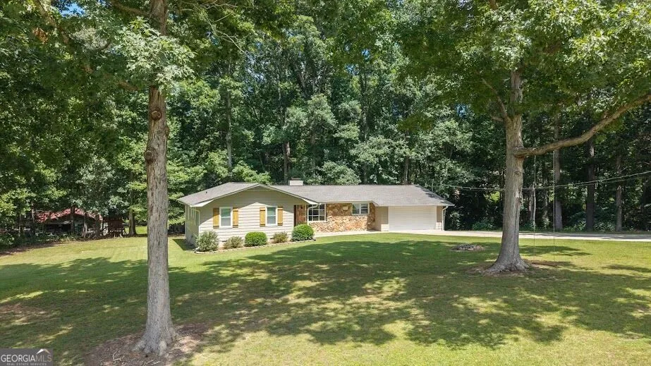 215 Eldorado DR Carrollton, GA 30116