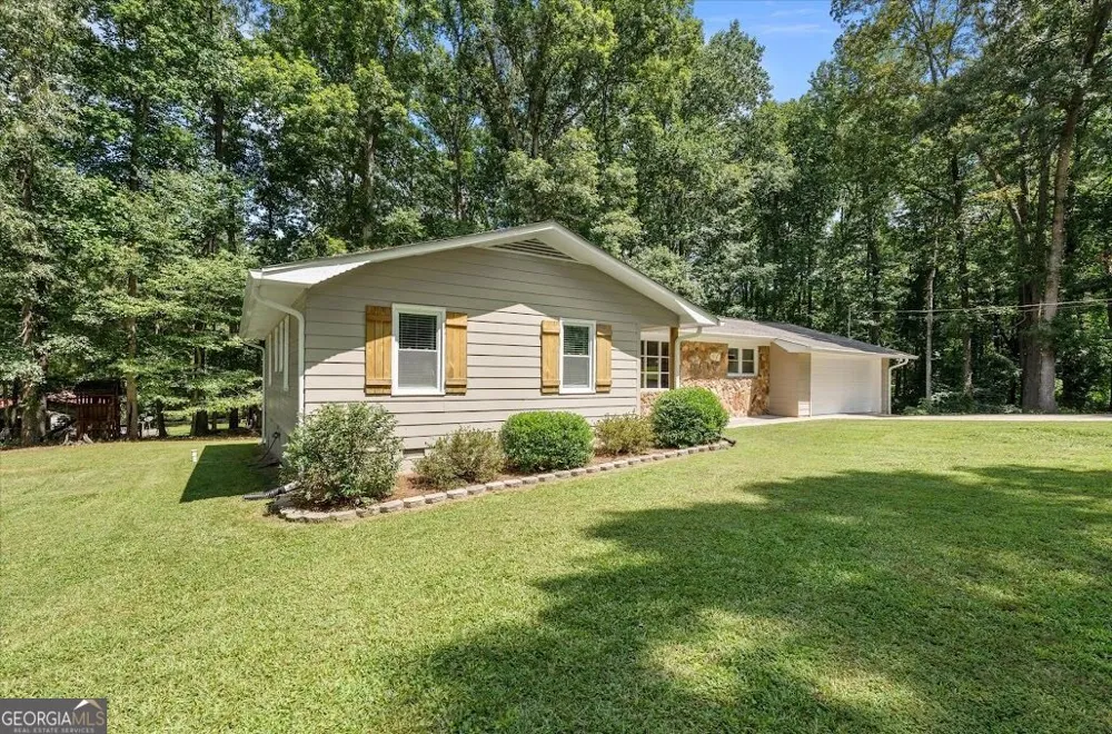215 Eldorado DR Carrollton, GA 30116