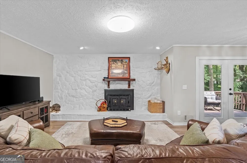 215 Eldorado DR Carrollton, GA 30116