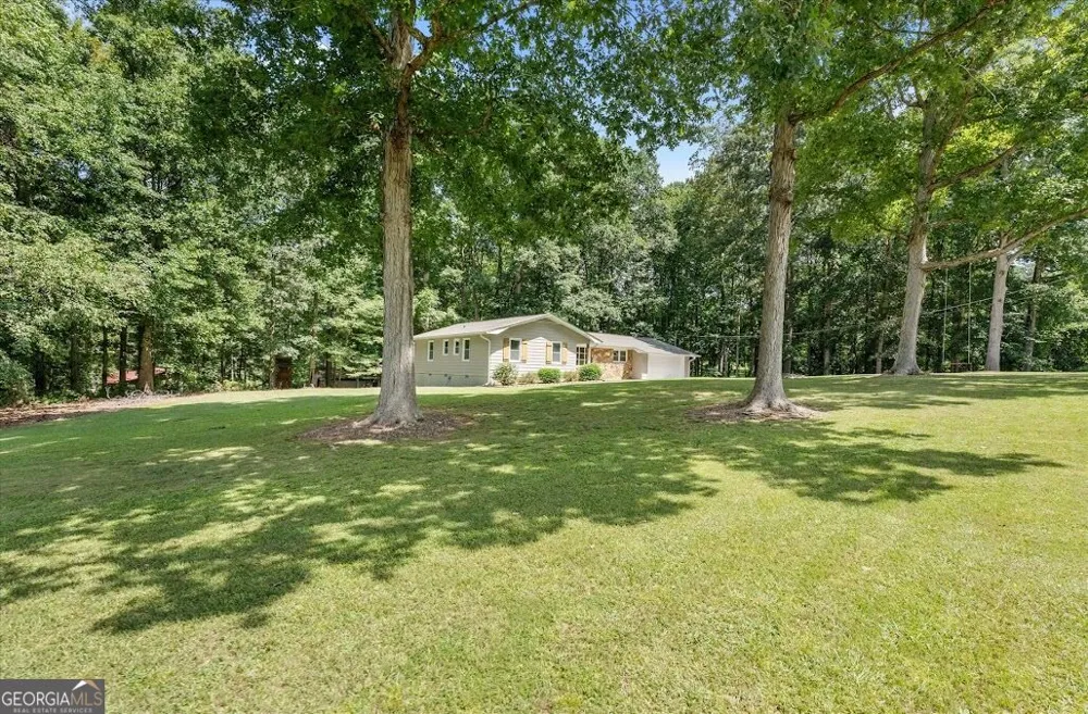 215 Eldorado DR Carrollton, GA 30116