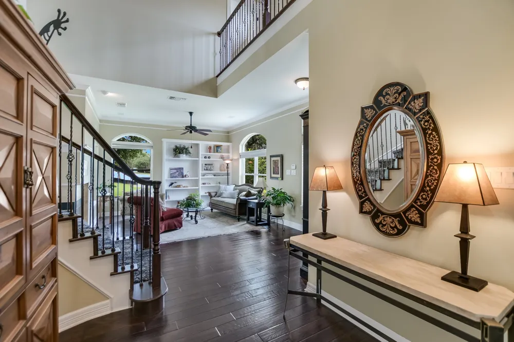 6514 Lost Horizon Drive Austin, TX 78759