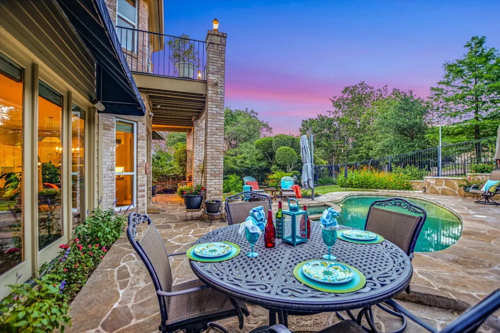 6514 Lost Horizon Drive Austin, TX 78759