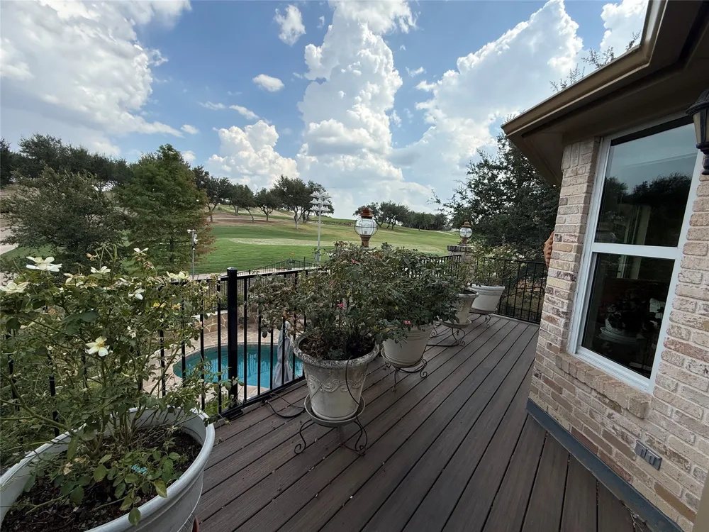 6514 Lost Horizon Drive Austin, TX 78759