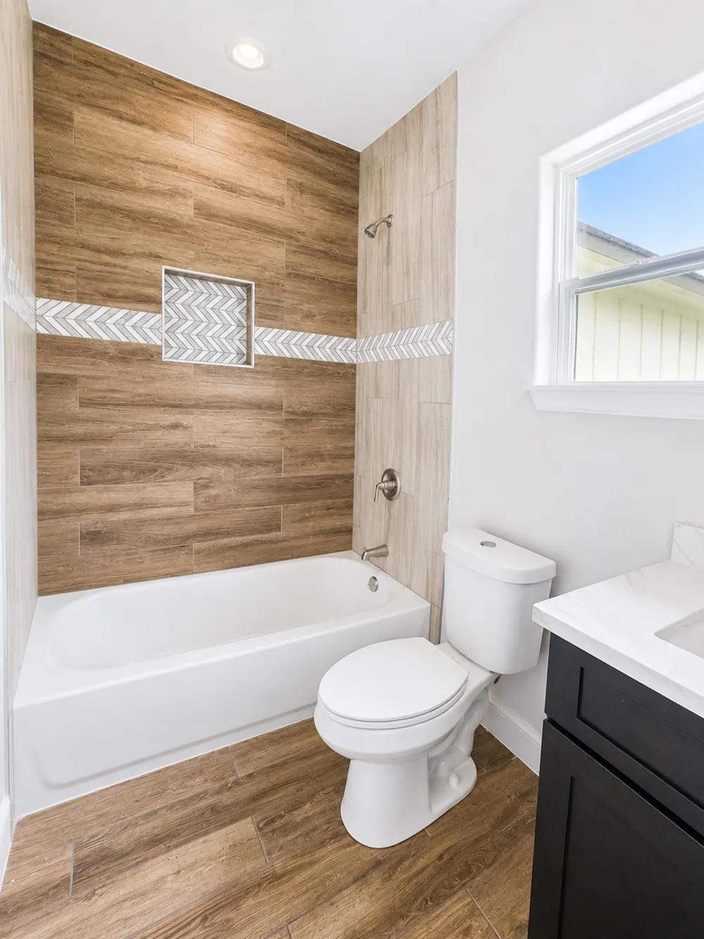904 Austin Street E Luling, TX 78648