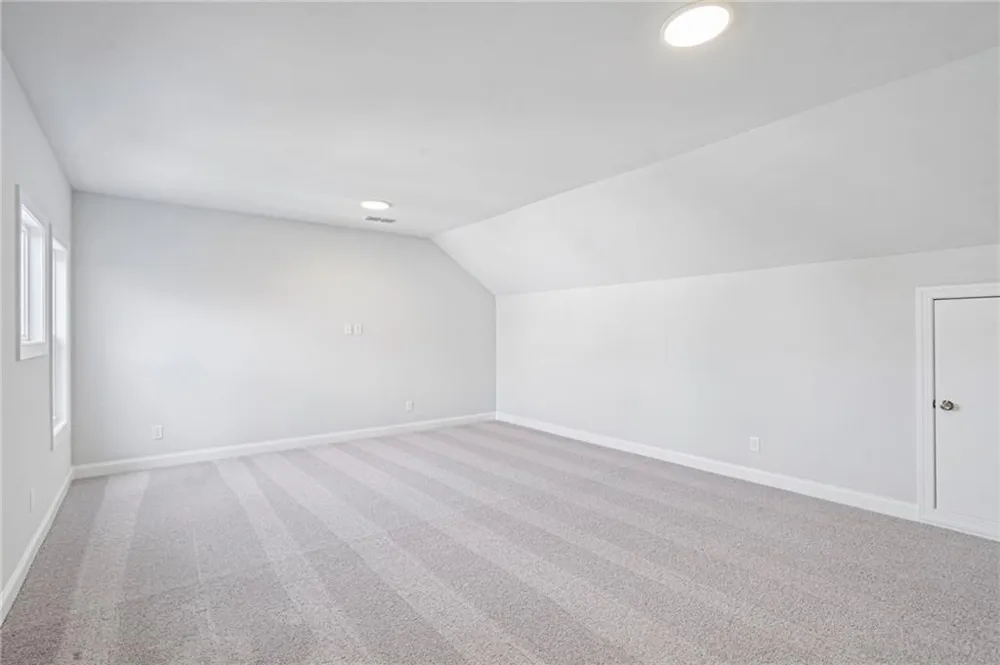 547 Pearl Street Cumming, GA 30040