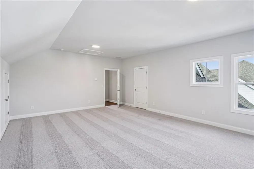 547 Pearl Street Cumming, GA 30040