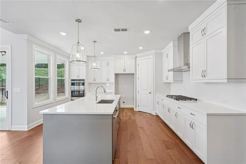 547 Pearl Street Cumming, GA 30040
