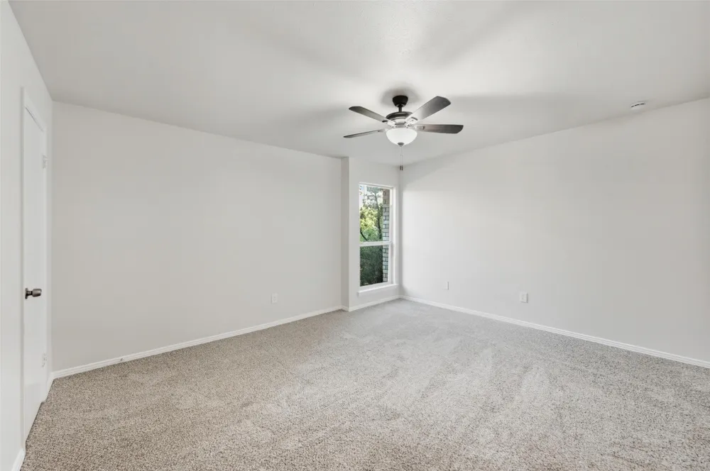 2702 Douglas Avenue #121 Dallas, TX 75219