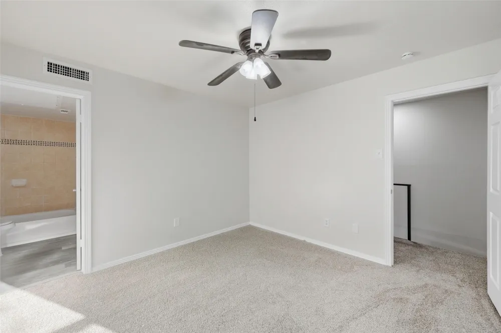 2702 Douglas Avenue #121 Dallas, TX 75219