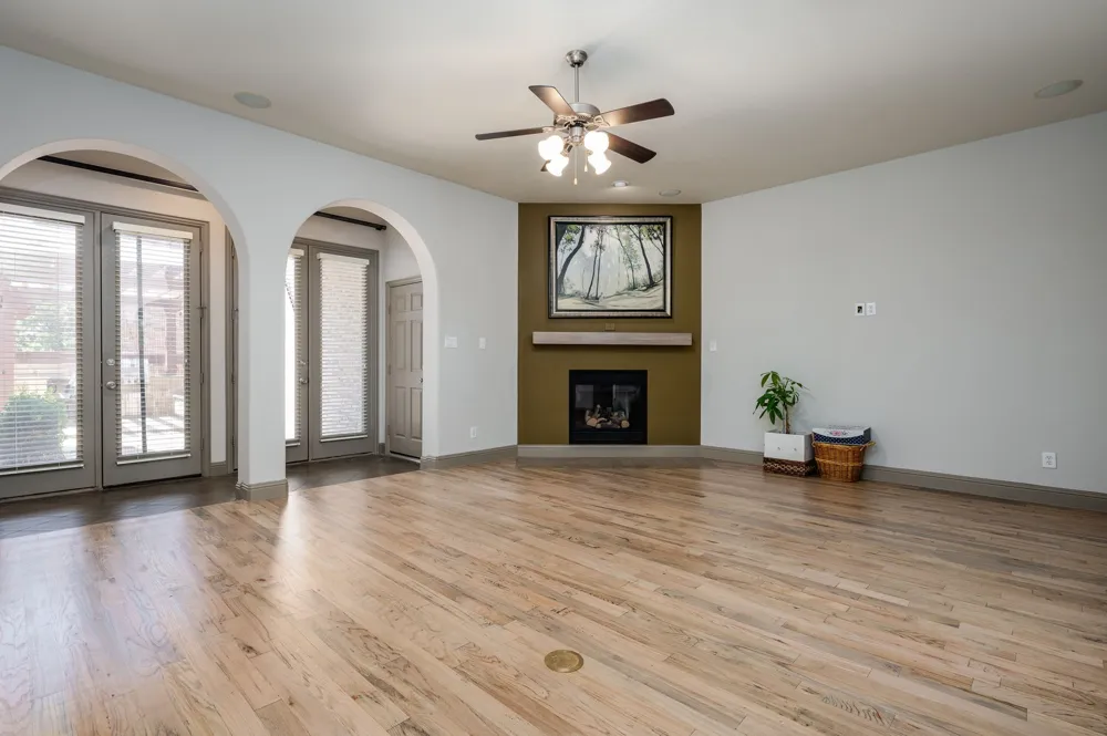 2254 Magic Mantle Drive Lewisville, TX 75056