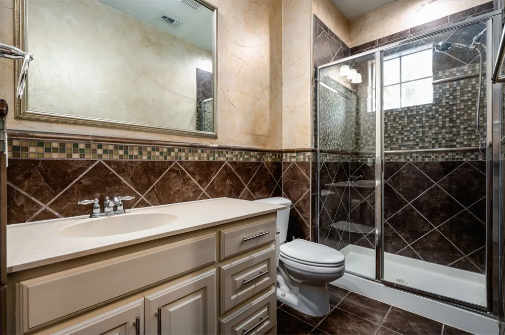 2254 Magic Mantle Drive Lewisville, TX 75056