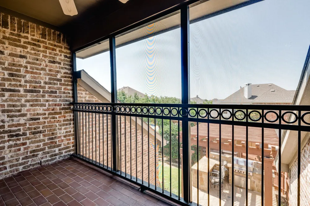 2254 Magic Mantle Drive Lewisville, TX 75056