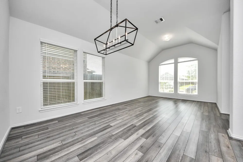 5186 Dry Hollow Drive Alvin, TX 77511