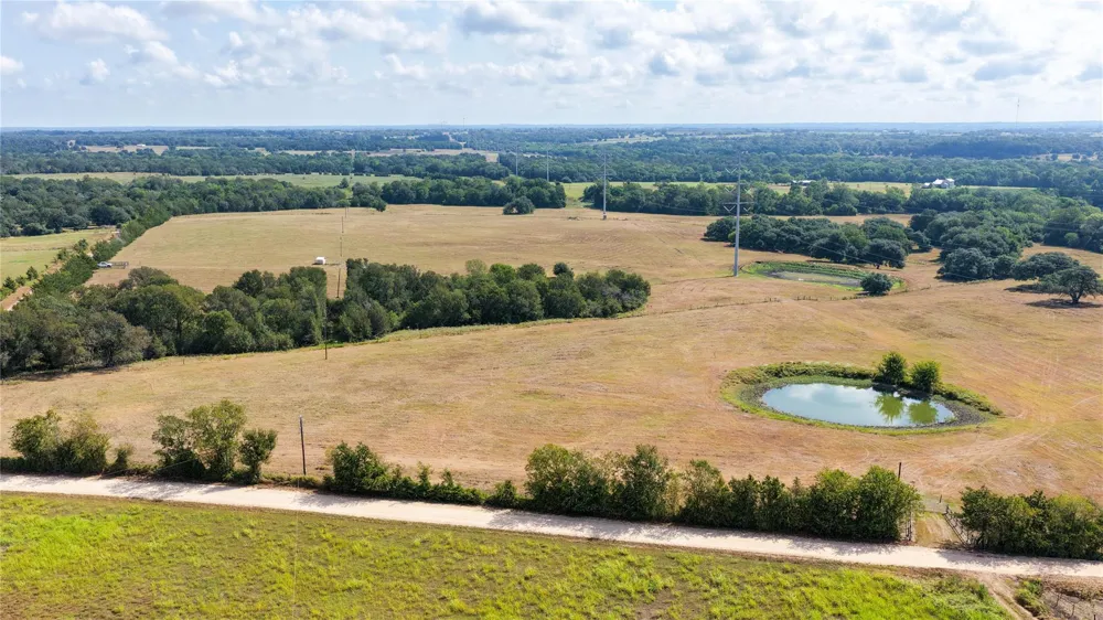 12144 Zetter Road Brenham, TX 77833
