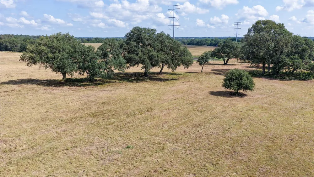 12144 Zetter Road Brenham, TX 77833