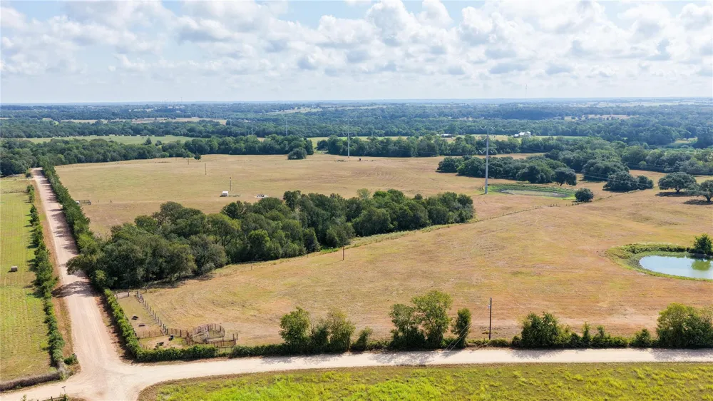 12144 Zetter Road Brenham, TX 77833