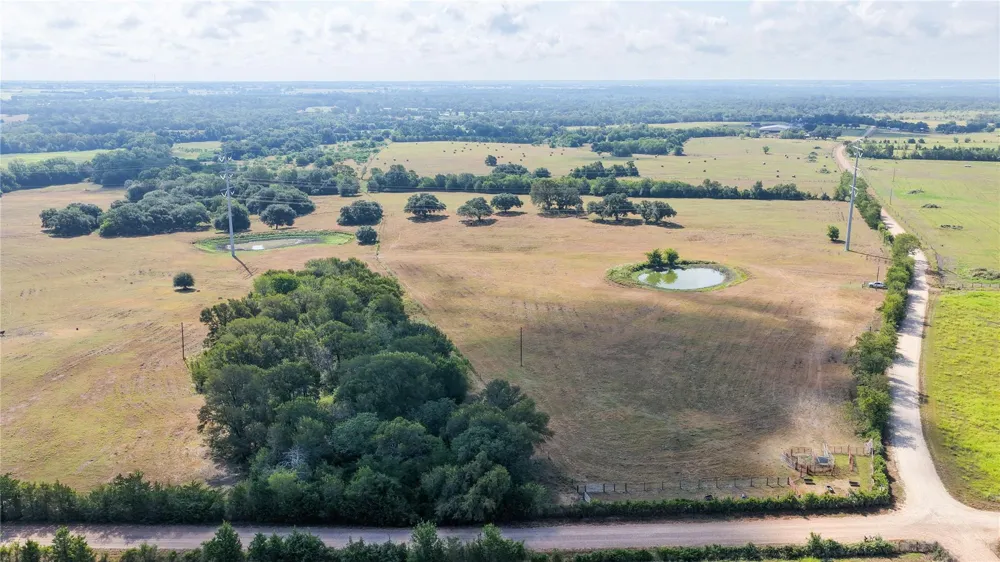 12144 Zetter Road Brenham, TX 77833