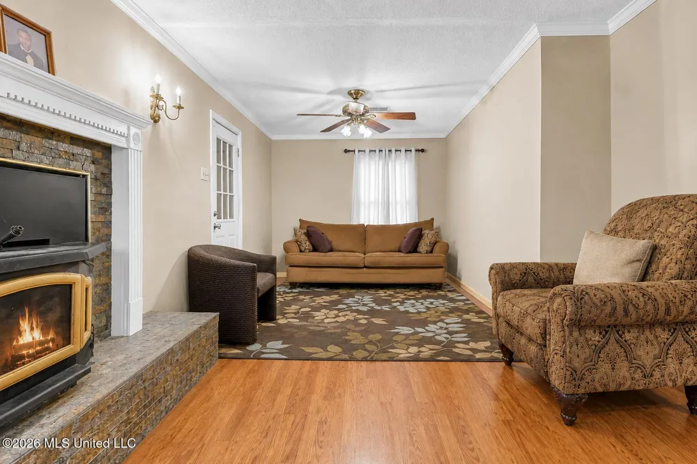 1024 French Road Byhalia, MS 38611