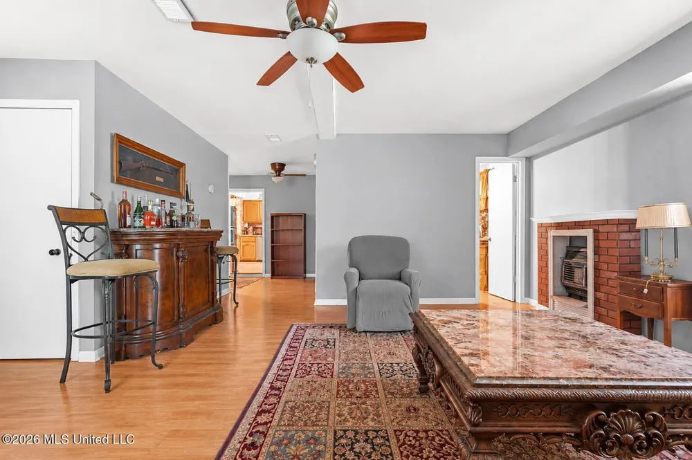 1024 French Road Byhalia, MS 38611