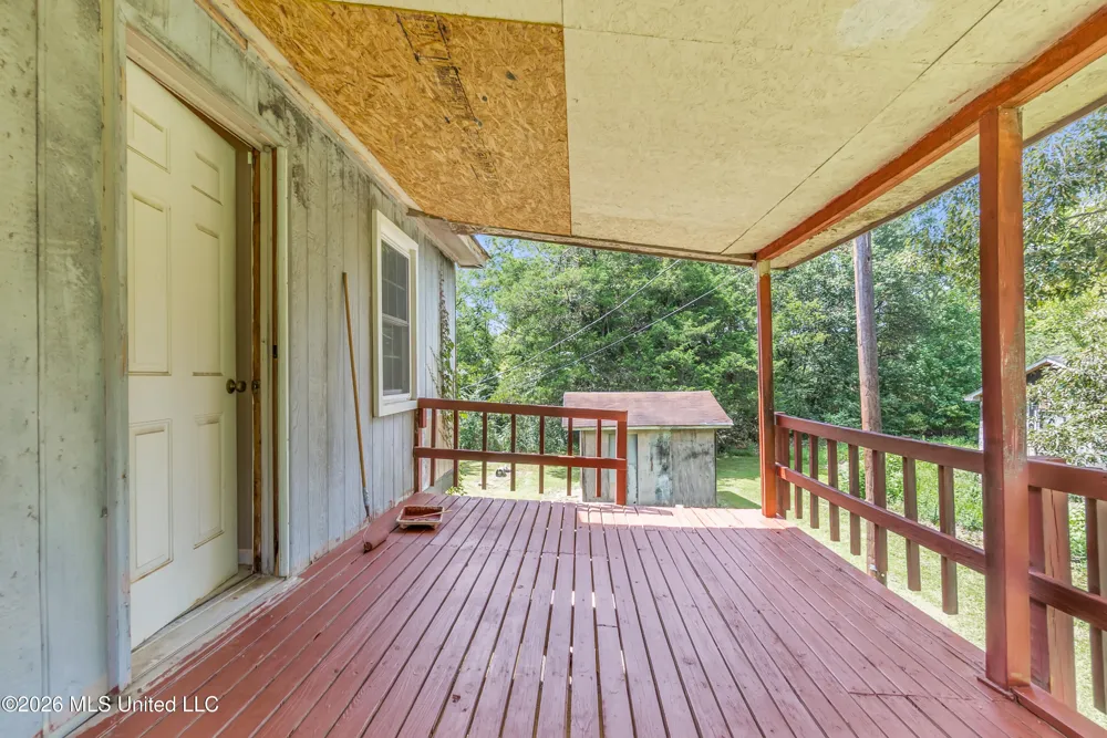 1024 French Road Byhalia, MS 38611