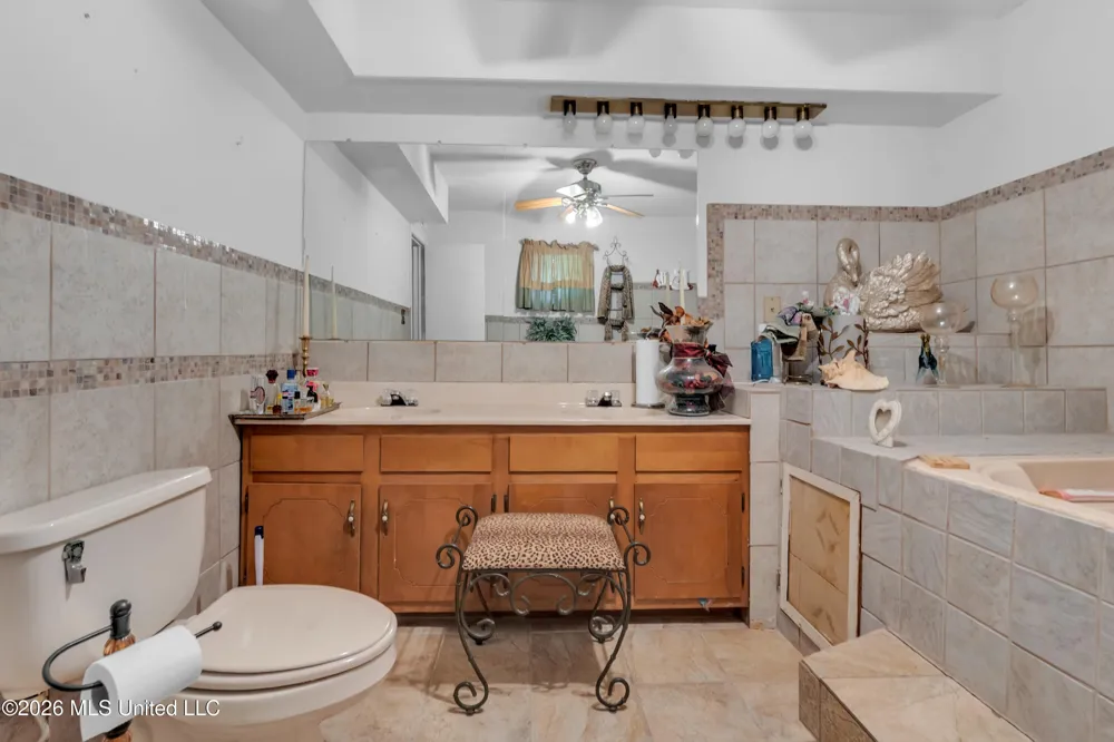 1024 French Road Byhalia, MS 38611