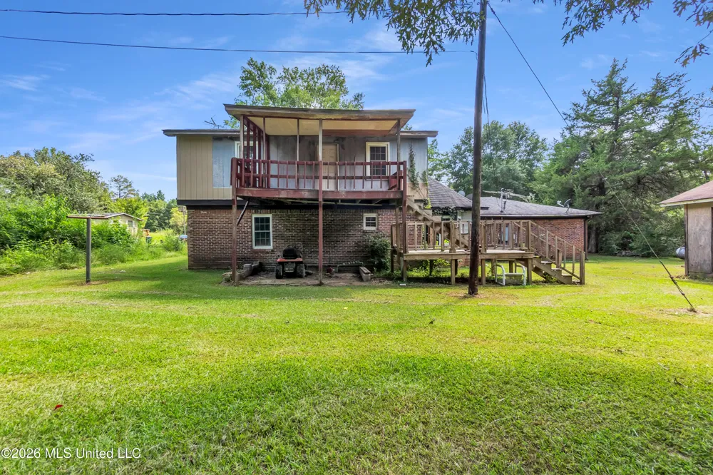 1024 French Road Byhalia, MS 38611