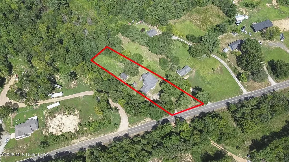 1024 French Road Byhalia, MS 38611