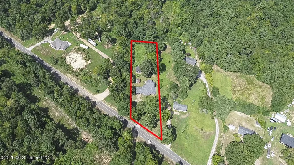 1024 French Road Byhalia, MS 38611