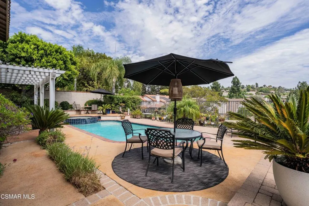 3182 Toulouse Circle Thousand Oaks, CA 91362