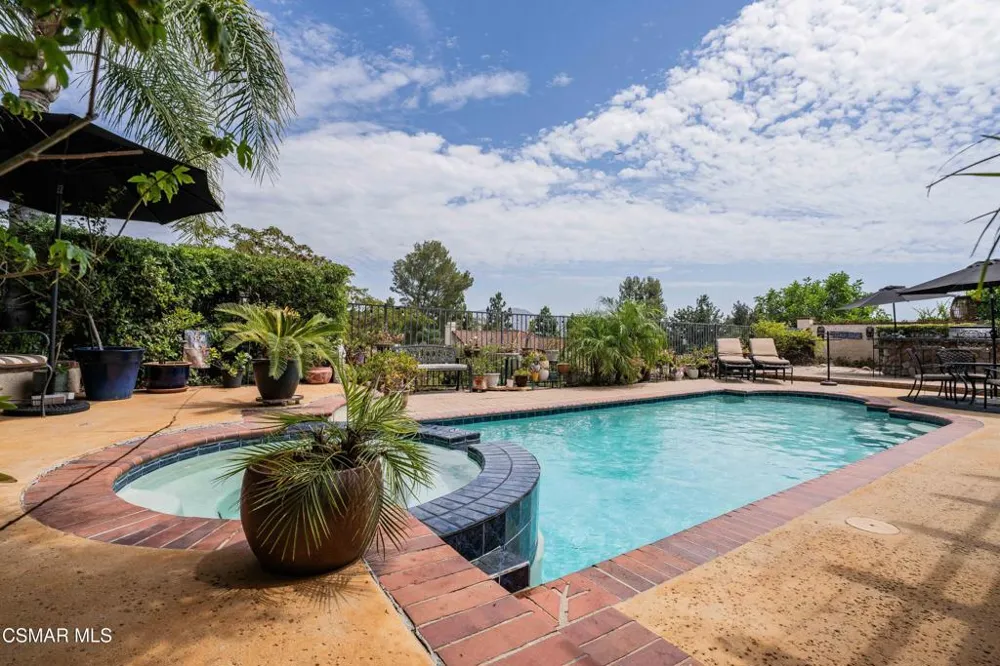 3182 Toulouse Circle Thousand Oaks, CA 91362