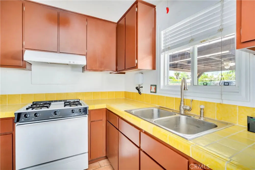 5968 Mariposa Avenue 29 Palms, CA 92277