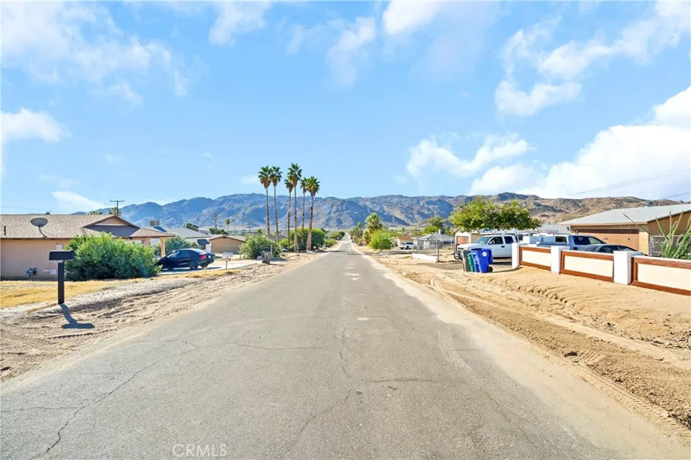 5968 Mariposa Avenue 29 Palms, CA 92277