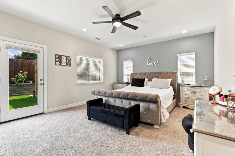 911 Trinity Drive Hollister, CA 95023