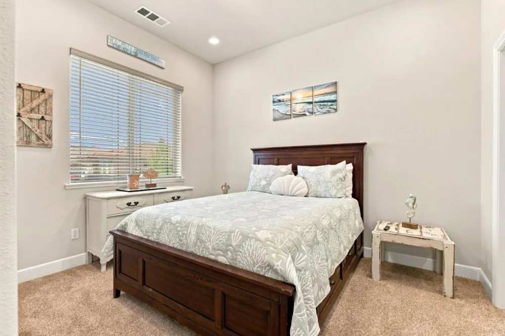 911 Trinity Drive Hollister, CA 95023