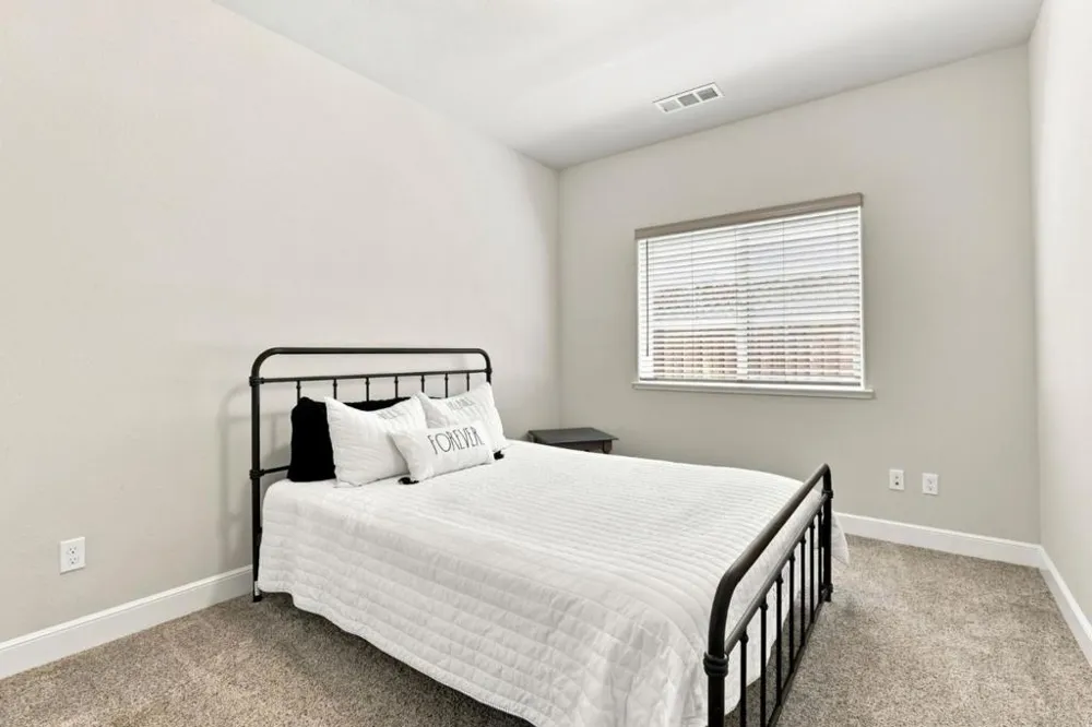 911 Trinity Drive Hollister, CA 95023