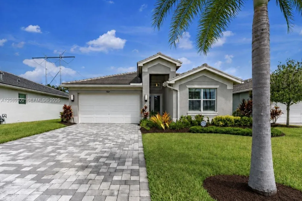 13677 SW Oceanus Blvd Port St. Lucie, FL 34987