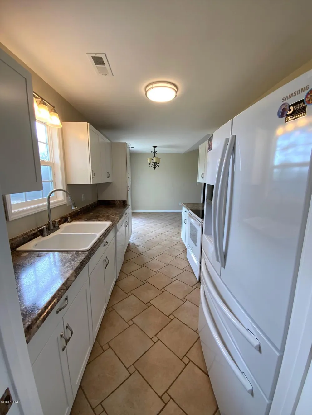 205 Zachary Lane Hubert, NC 28539